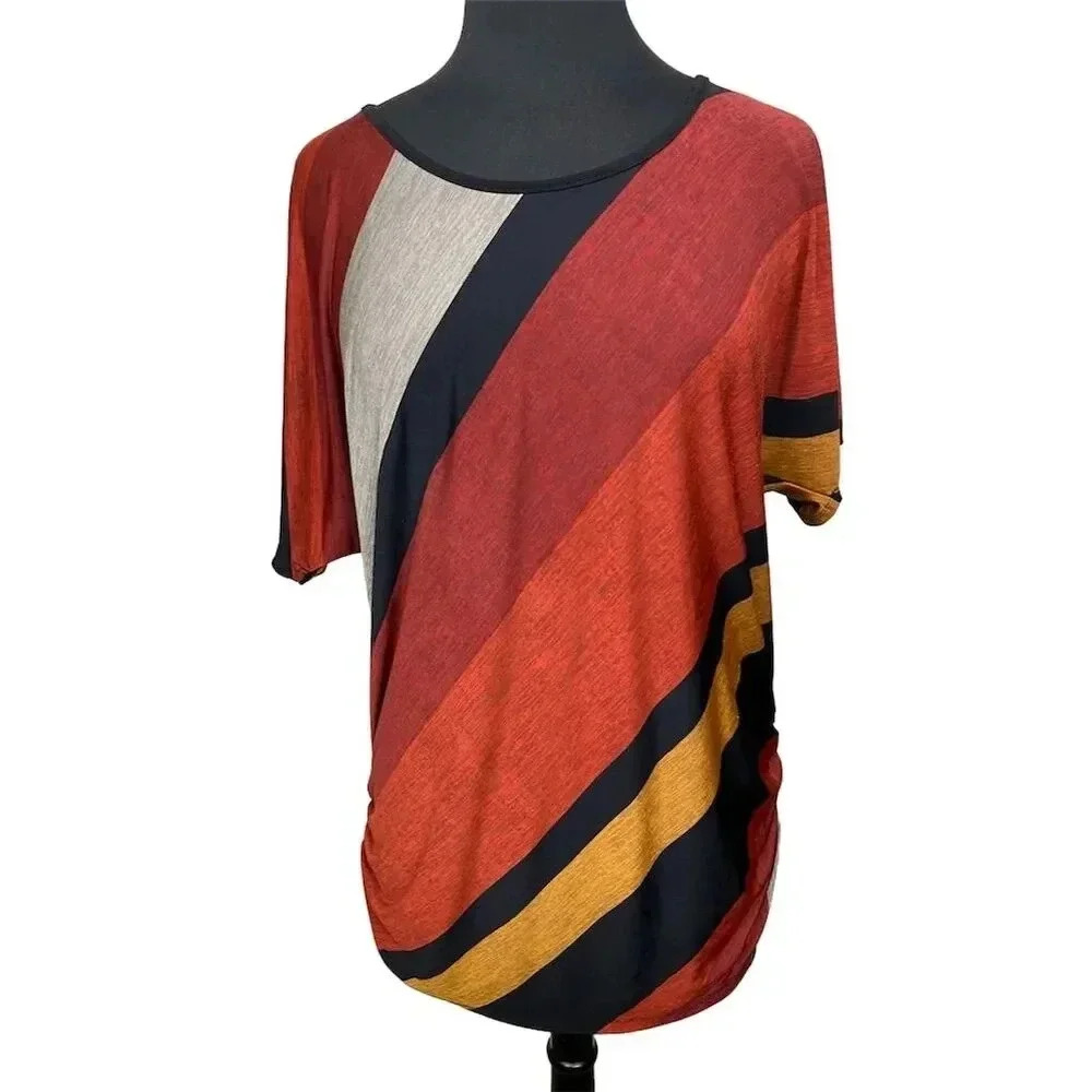 Lavish Striped V-Neck T-Shirt Size L 2215
